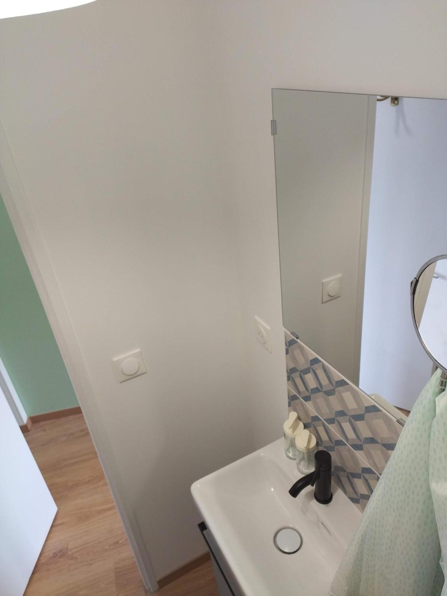 Appartement Neuf, Tout Confort Issoire Exterior foto
